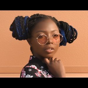 Meet your Posher, Adedayo